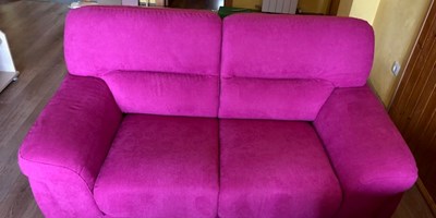 sofa rosa